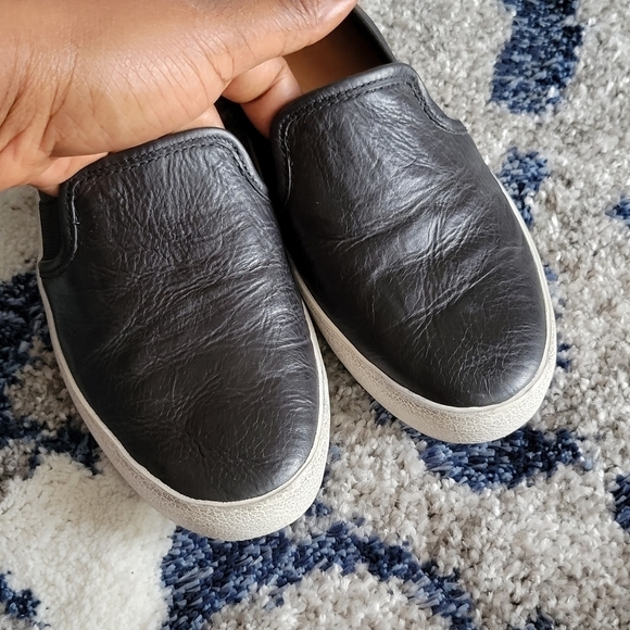 Frye dylan slip on shoes - Picture 3 of 15